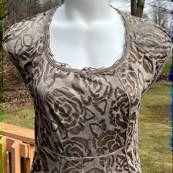 Siste’s retro looking floral dress M-L - Picture 2 of 16